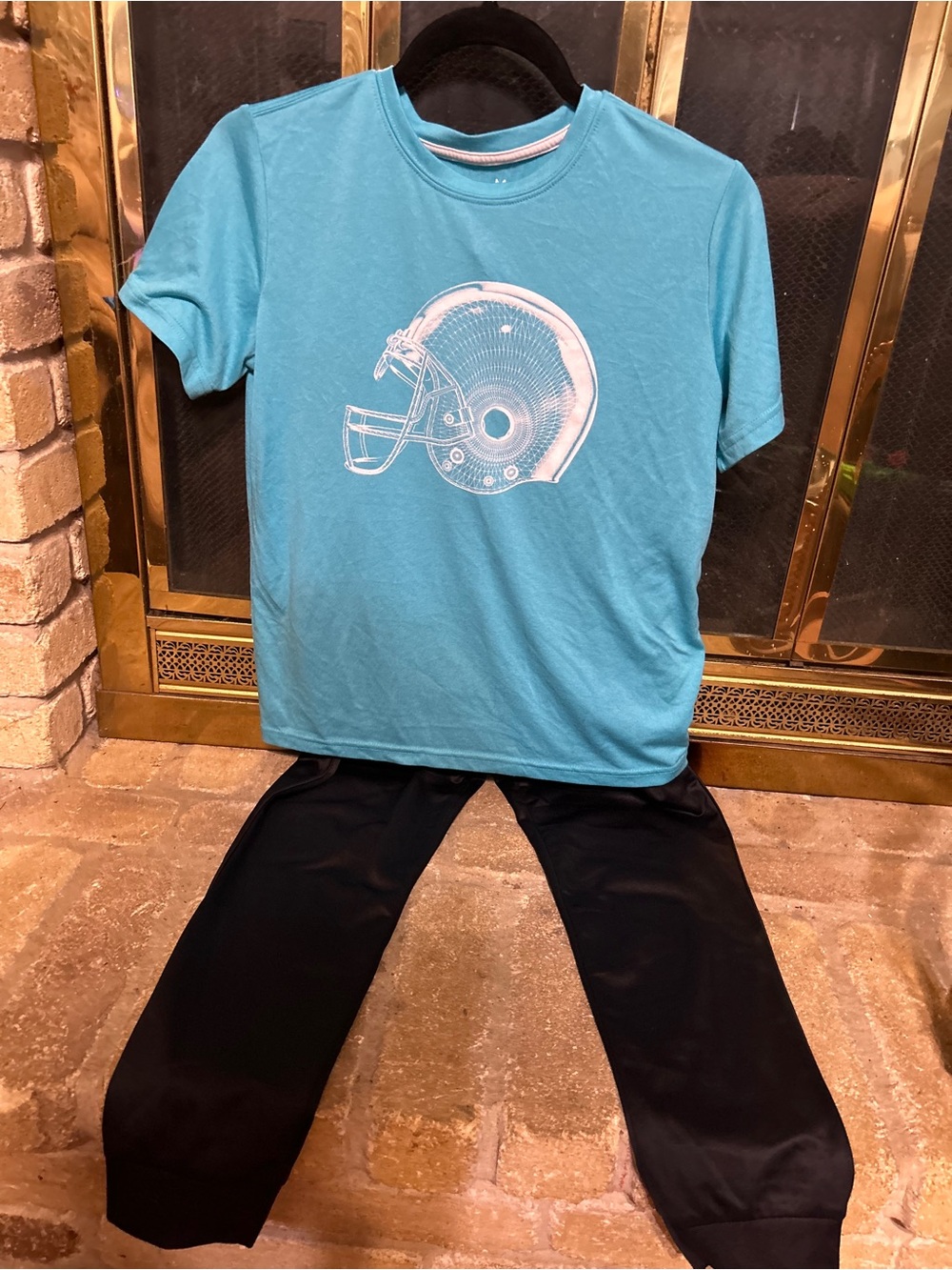 Boys Blue XERSION Graphic T-shirt and Black Tek Gear Jogging Pants. Size 10.